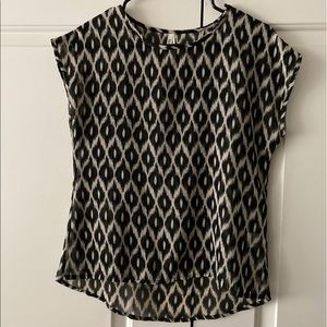 Black and Neutral Color Geometric Pattern Blouse Office Outfit